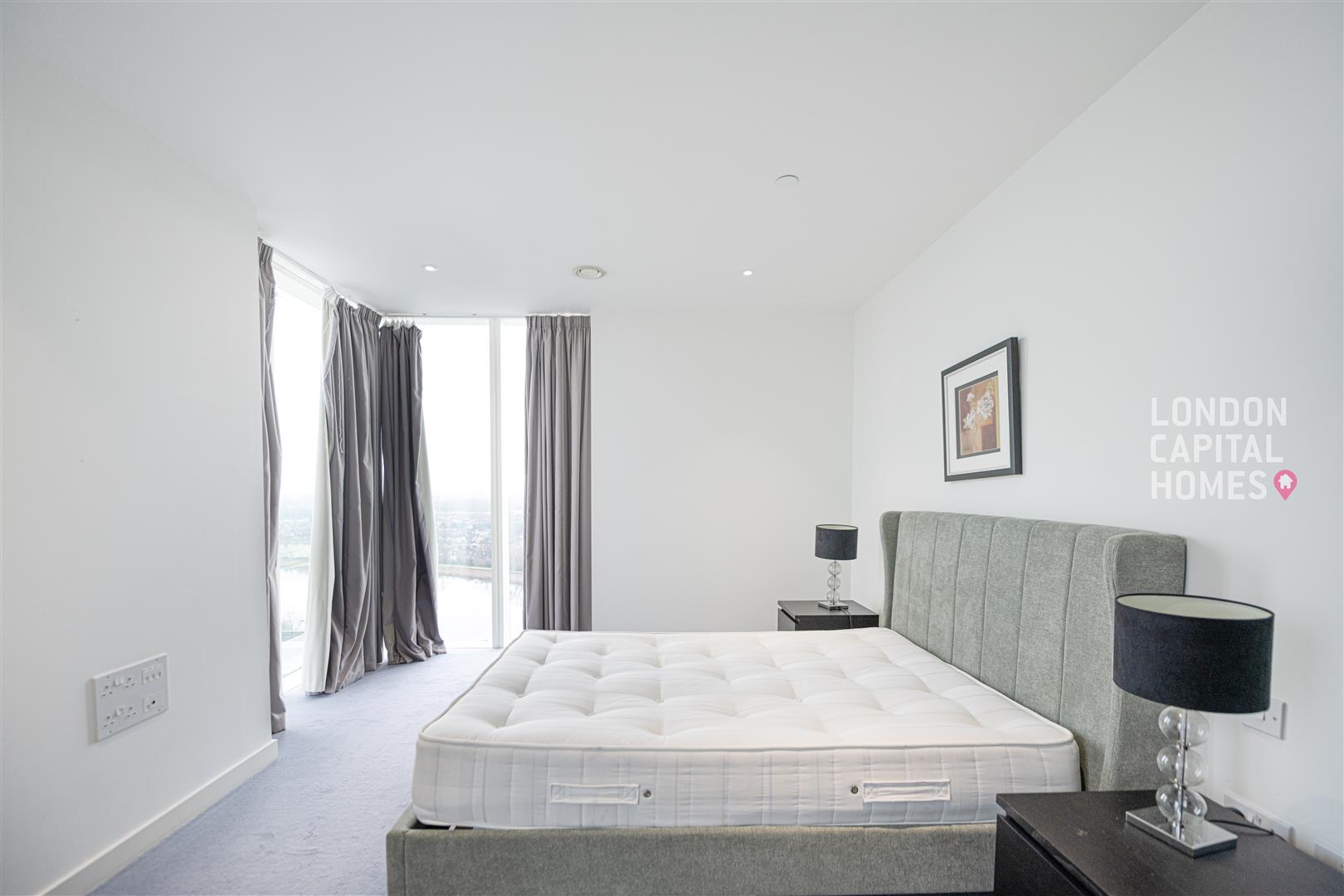 Skyline Apartments, Devan Grove, London